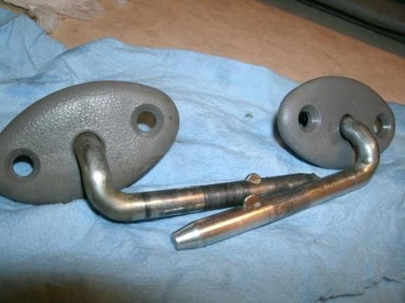 600xInterior refurb visors mounts clean dirty sidebyside1