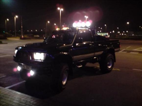 Bit of night time posing :p