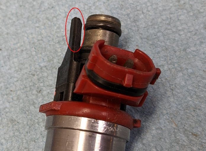 What is this clip on fuel injector? YotaTech Forums