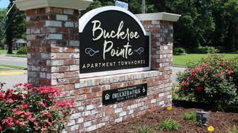 Buckroe Pointe Apartment Townhomes - Hampton, VA