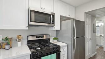 Stoneridge Apartment Homes - Upland, CA