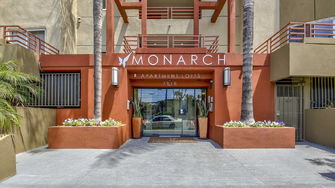 Monarch Apartment Lofts - Reseda, CA