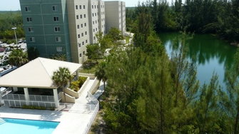 Calusa Cove Apartments - Miami, FL