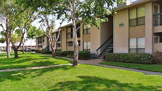 Colonies Landing Apartments - Houston, TX