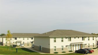Kirkwood Court Apartments - Cedar Rapids, IA