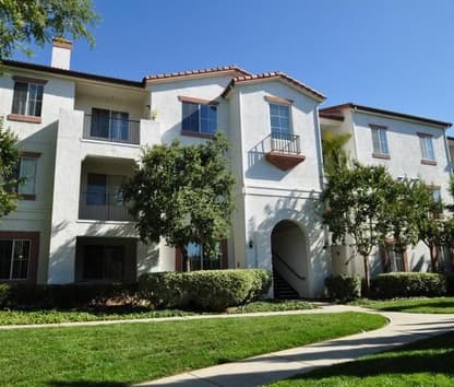 reviews & prices for legacy apartment homes, san diego, ca