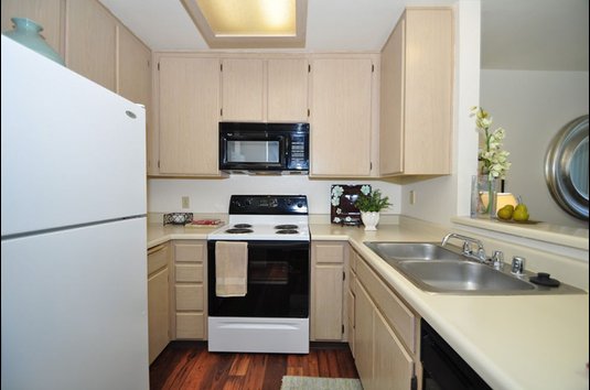 Reviews & Prices for Canyon Club Apartments, Oceanside, CA Reviews & Prices for Canyon Club Apartments, Oceanside, CA