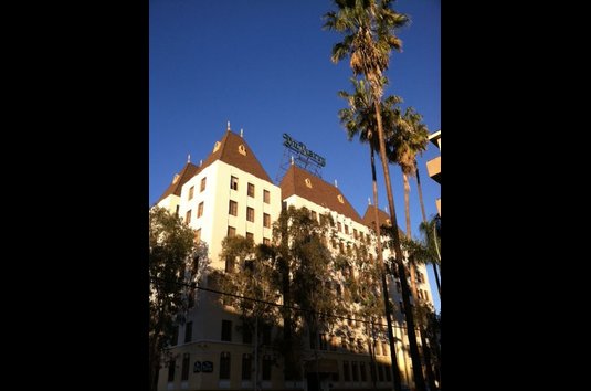 Du Barry Apartments 13 Reviews Los Angeles Ca For Image Of Du Barry Apartments In Los Angeles Ca