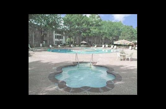 Columns Iv 10 Reviews Springfield Mo Apartments For Rent Image Of Columns Iv In Springfield Mo