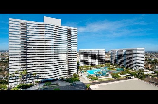 Barrington Plaza 137 Reviews Los Angeles Ca Apartments For Rent Image Of Barrington Plaza In Los Angeles Ca