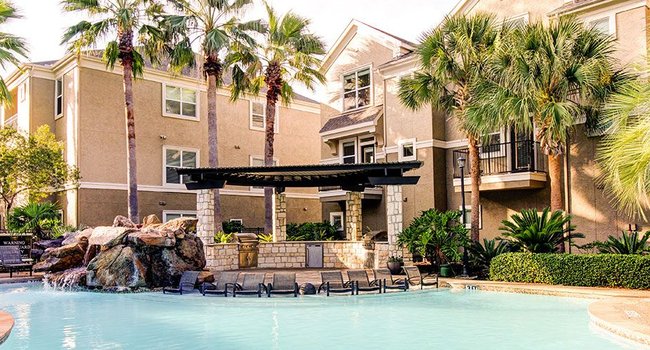 Old Farm 371 Reviews Houston Tx Apartments For Rent Image Of Old Farm In Houston Tx