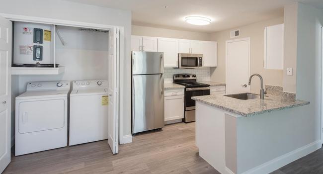 8181 Med Center - 362 Reviews | Houston, TX Apartments for Rent