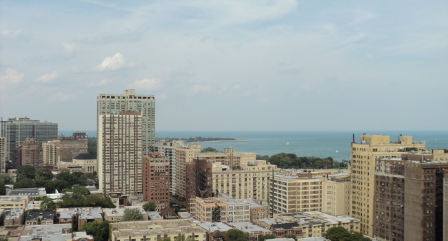 Belmont Tower Apartments - Chicago IL