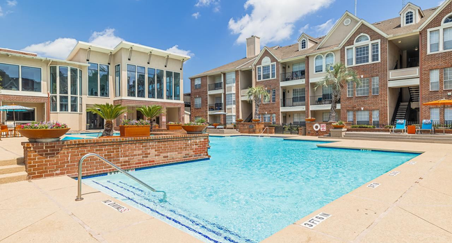 The Village at Bellaire Apartments - Houston TX