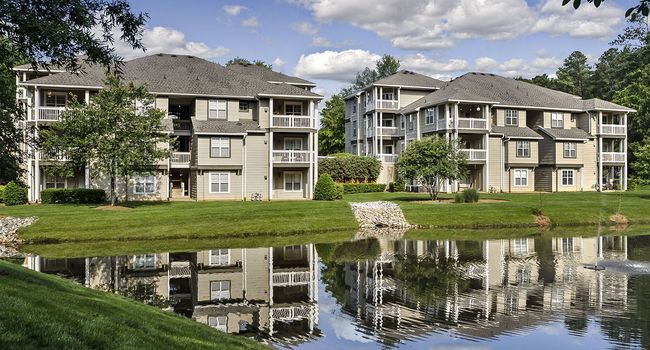 Camden Lake Pine - 133 Reviews | Apex, NC Apartments for Rent