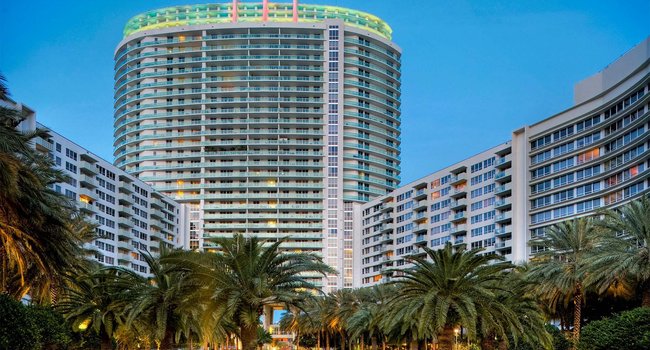 Flamingo South Beach Center Tower 36 Reviews Miami Fl Image Of Flamingo South Beach Center Tower In Miami Fl