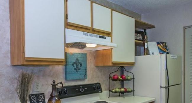 The Summit Apartments 70 Reviews Memphis Tn Apartments For