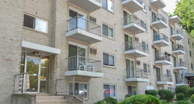 Gayley Park 60 Reviews Media Pa Apartments For Rent Apartmentratings C