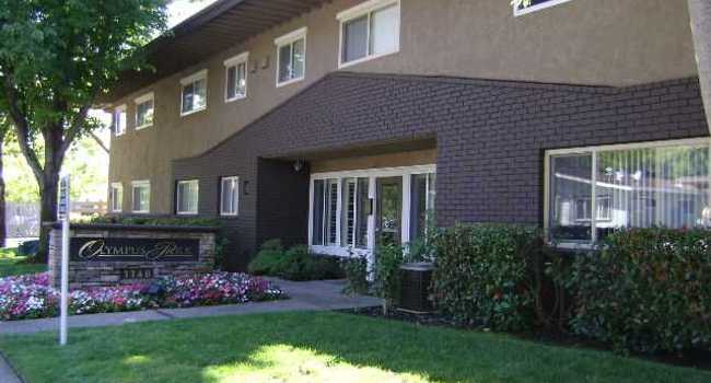 Olympus Park Apartments 46 Reviews Roseville Ca Apartments For Rent Apartmentratings C