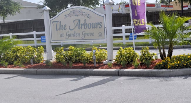 Arbours At Garden Grove 32 Reviews Winter Haven Fl Apartments