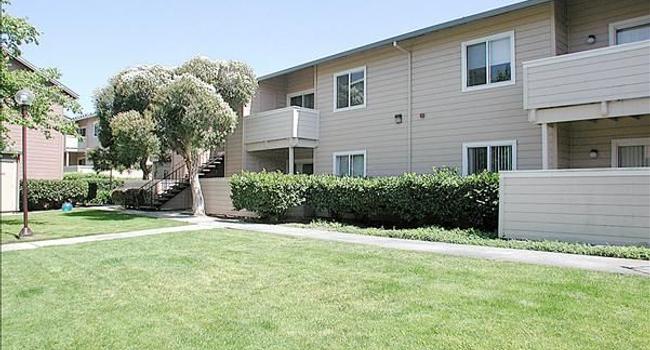 Creekside Apartments - 63 Reviews | San Mateo, CA Apartments for Rent