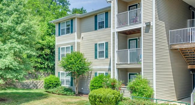 Image Of The Landings At Markhams Grant Apartments In Woodbridge Va Image Of The Landings At Markhams Grant Apartments In Woodbridge Va
