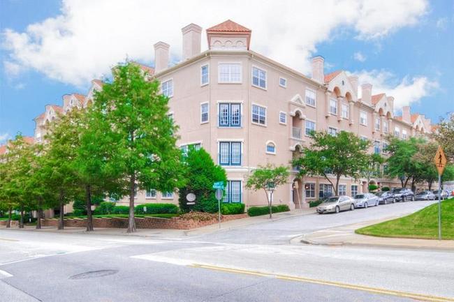 Villas at Katy Trail - 198 Reviews | Dallas, TX Apartments for Rent