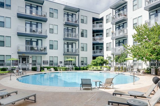 Post South Lamar 238 Reviews Austin, TX Apartments for