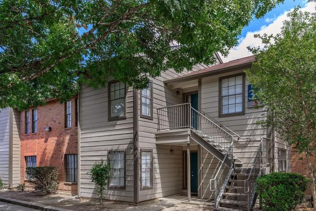 The Grand 15 Reviews San Antonio, TX Apartments for