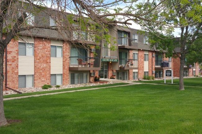 Country Bluff Apartments - 17 Reviews | Rapid City, SD Apartments for