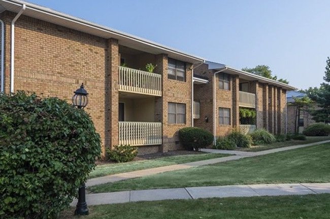 Colony Oaks 133 Reviews North Brunswick, NJ Apartments