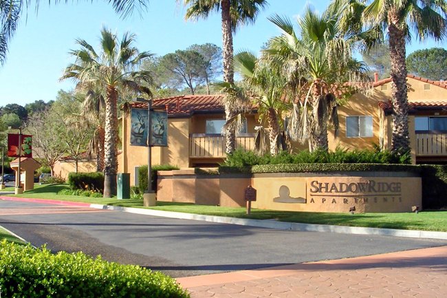 Shadow Ridge Apartments - 79 Reviews | Simi Valley, CA Apartments for